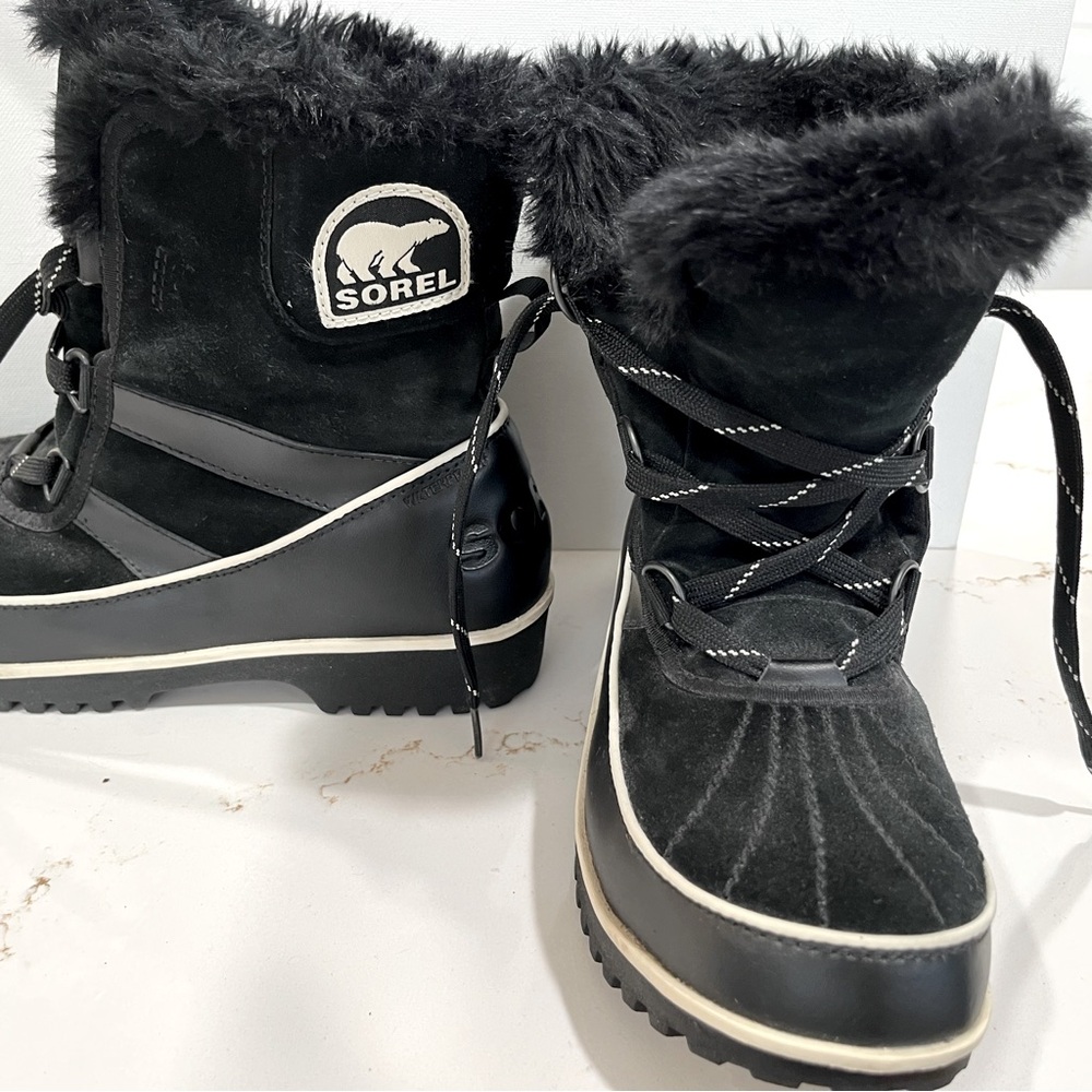 Sorel women’s Tivoli II Suede black faux fur lined lace up boots size 9.5 - Picture 5 of 11